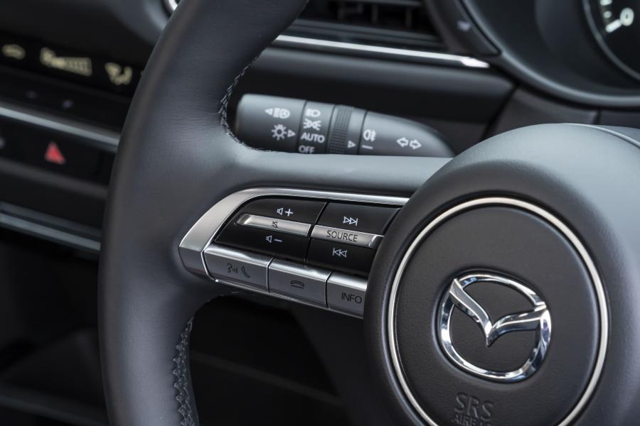  Mazda CX-30 Skyactiv-G 2019 года  (UK) (фото 91 из 93)